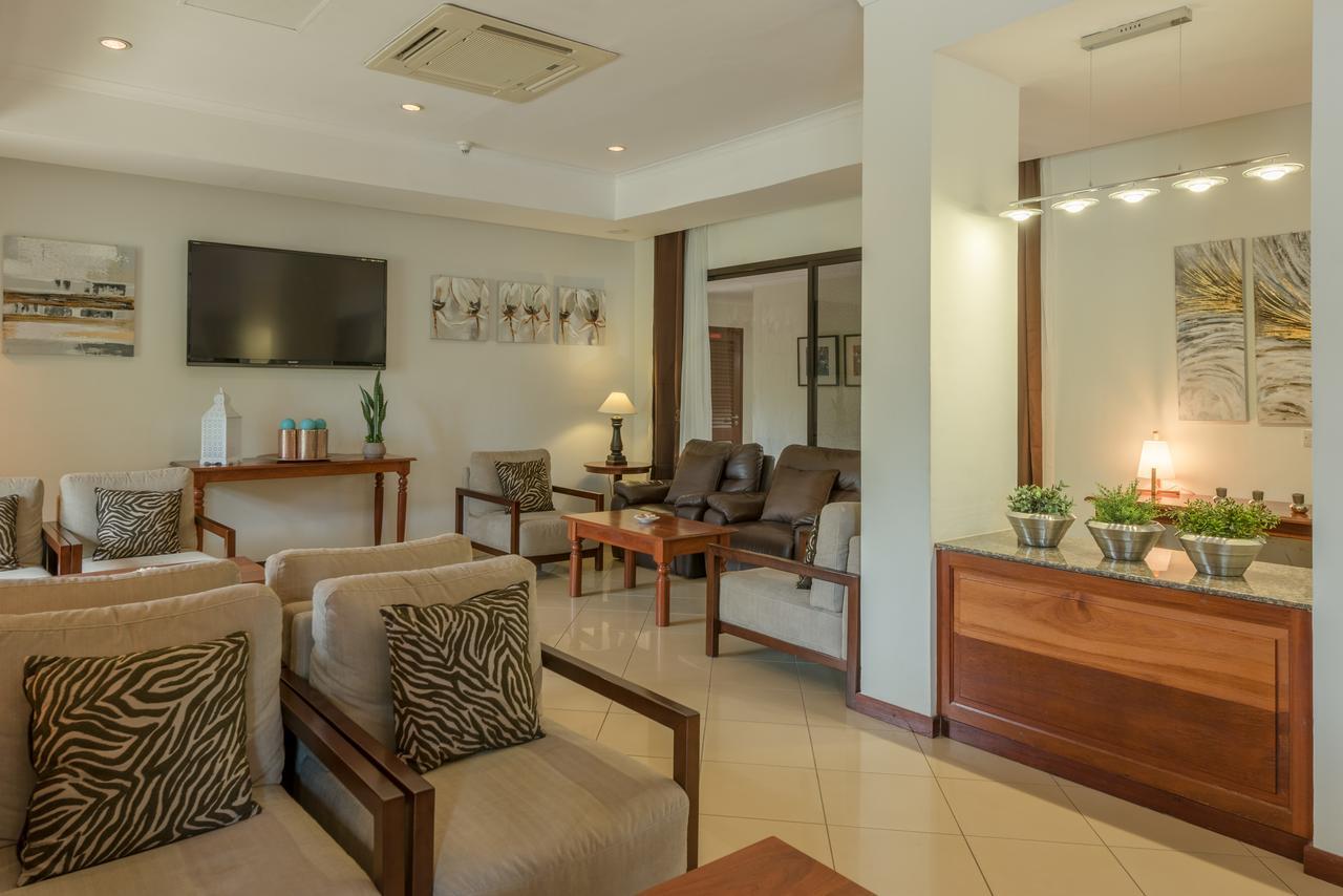 Sea Cliff Court Hotel & Luxury Apartments Dar es Salaam Exteriör bild