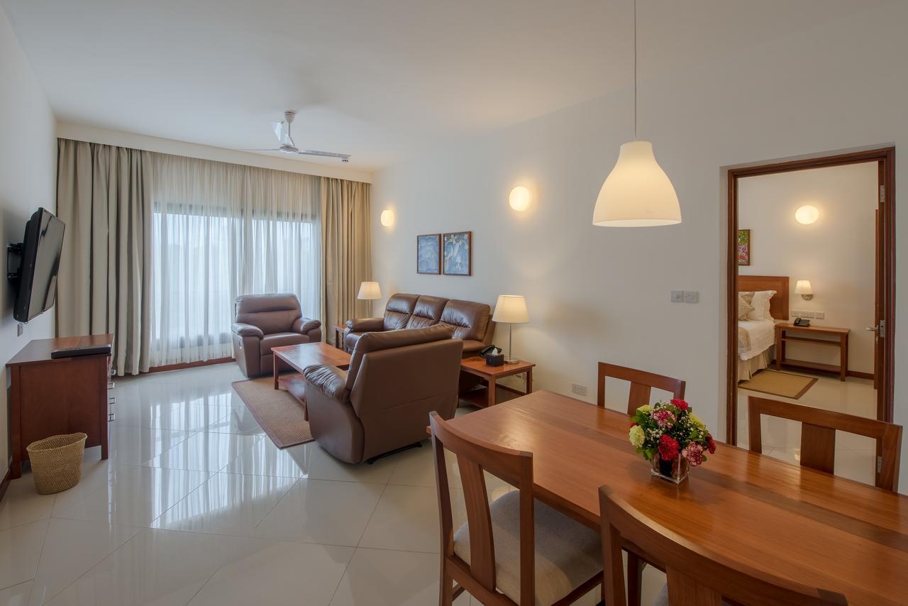Sea Cliff Court Hotel & Luxury Apartments Dar es Salaam Exteriör bild