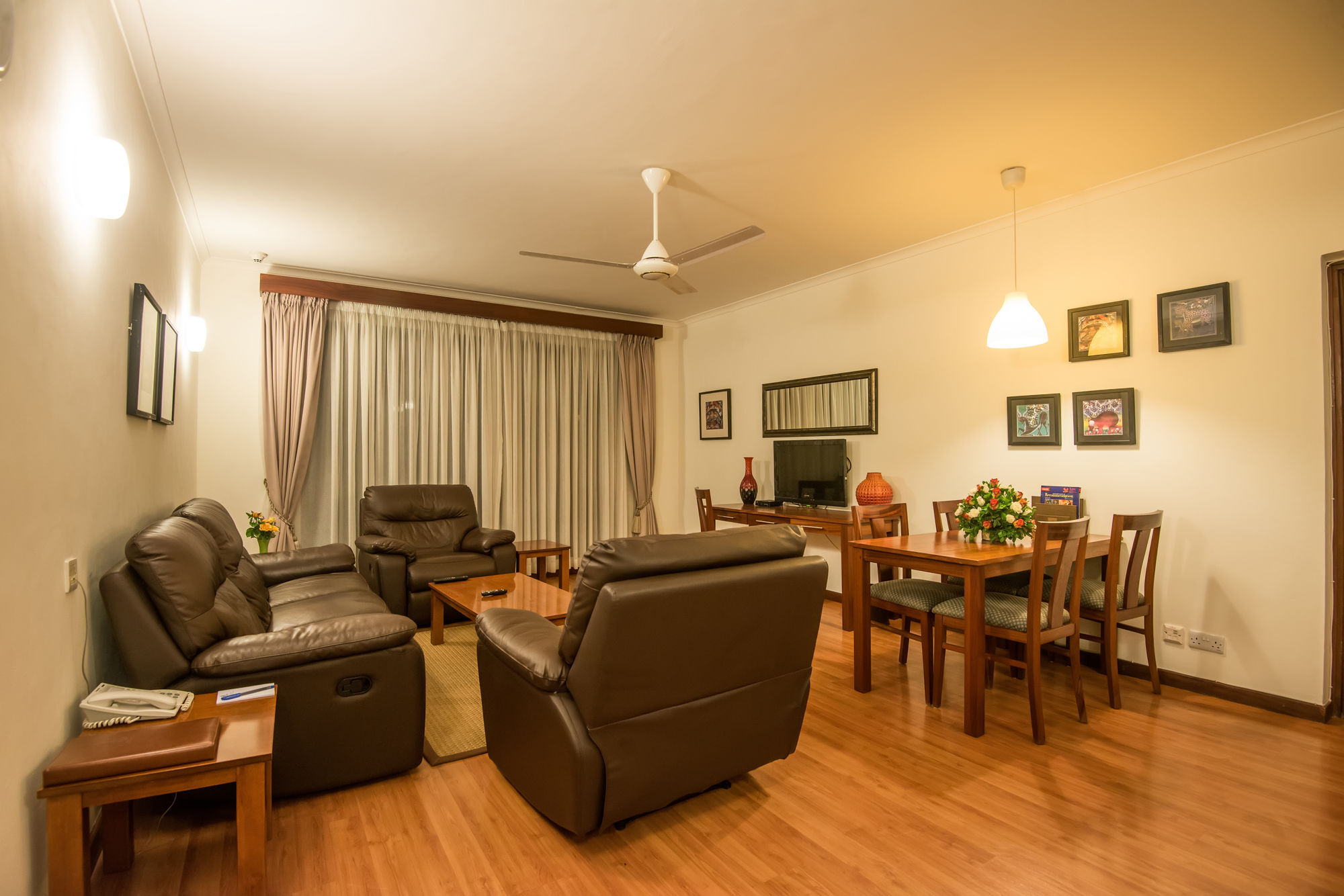 Sea Cliff Court Hotel & Luxury Apartments Dar es Salaam Exteriör bild