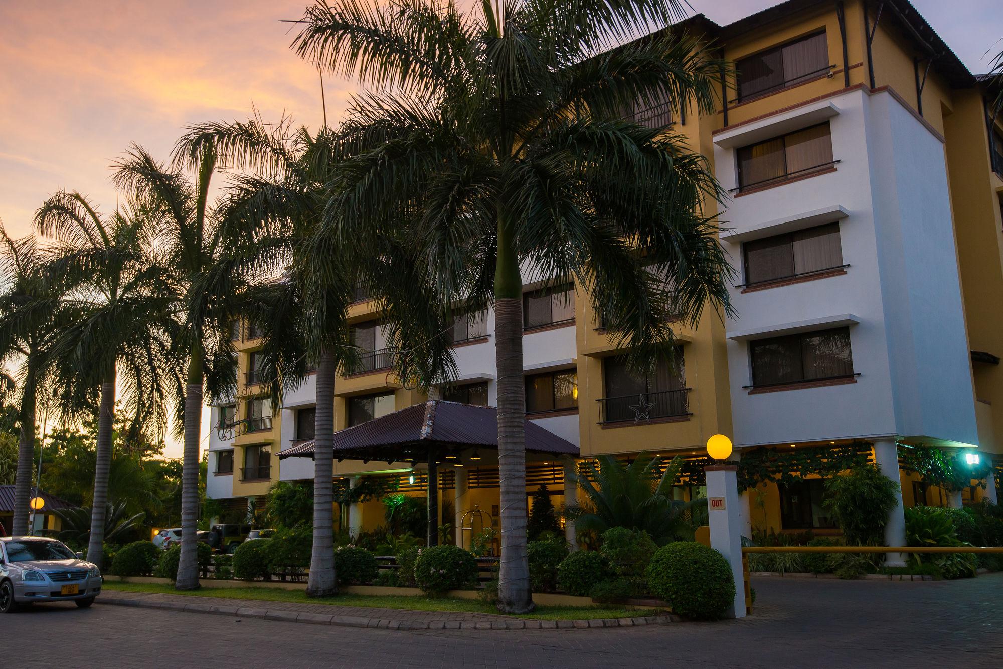 Sea Cliff Court Hotel & Luxury Apartments Dar es Salaam Exteriör bild