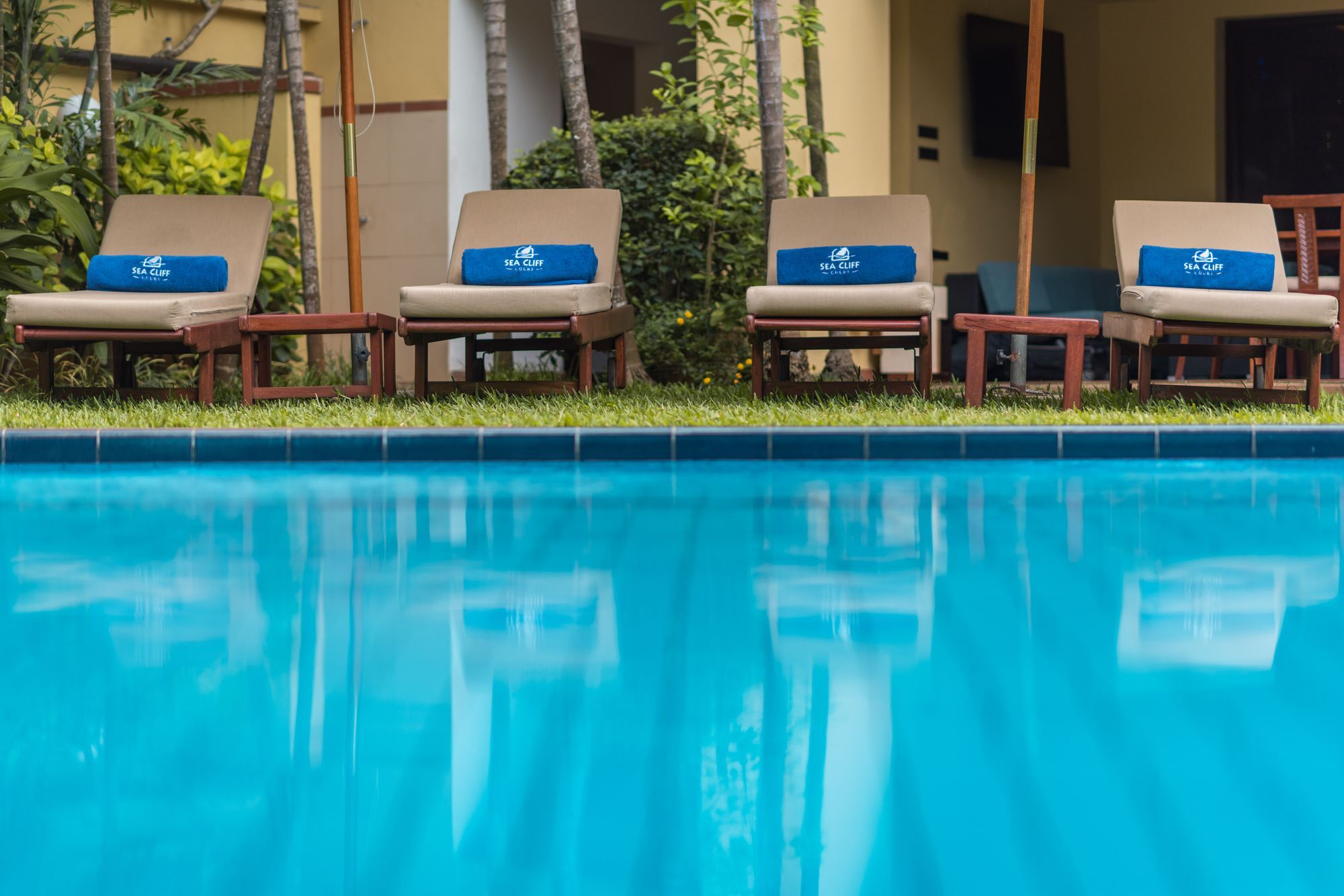 Sea Cliff Court Hotel & Luxury Apartments Dar es Salaam Exteriör bild